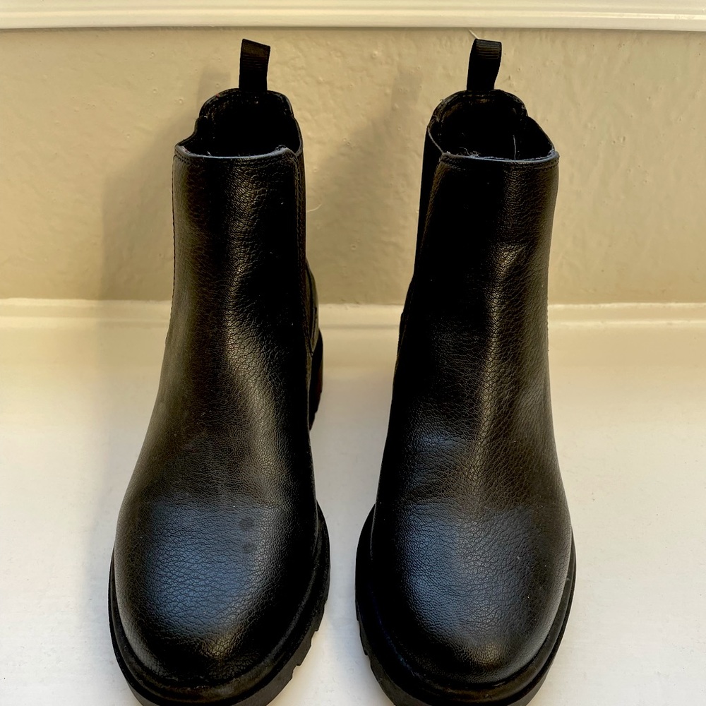Chunky Black Boots